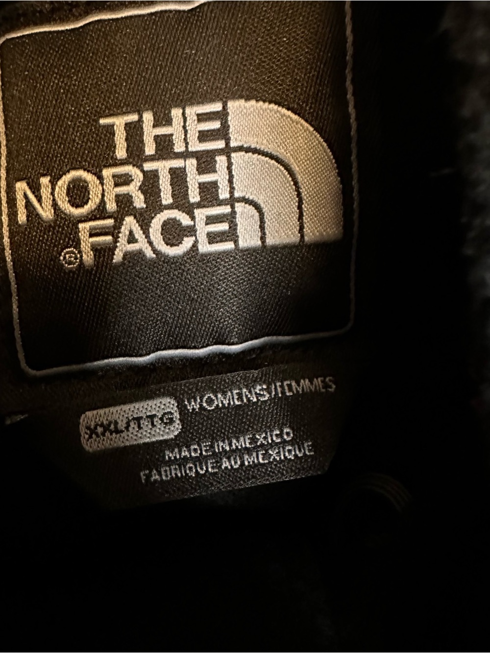 The North Face Women’s Black Two-Tone Fleece Jacket - Picture 4 of 8